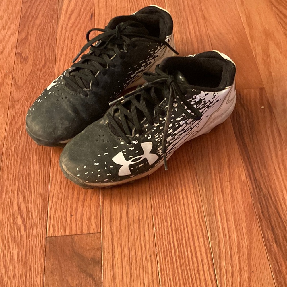 Boys under armour ua baseball cleats shoes sneaker